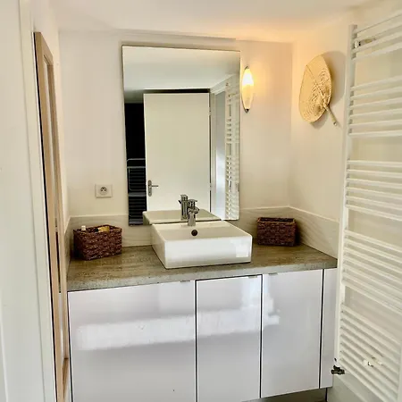 Appartement Deux Pieces Donnant Sur Un Jardin Antibes Exterior foto